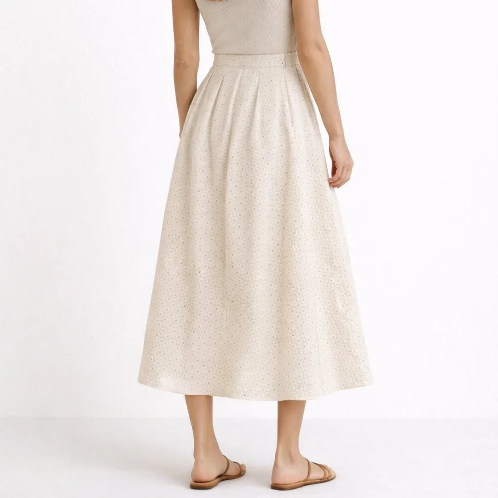 Banana Republic 100% Cotton Eyelet Summer Midi Skirt Cream A-Line NWT Size 8 - Picture 4 of 6